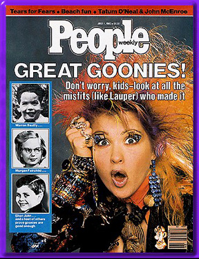 cyndilauper.jpg (111488 bytes)